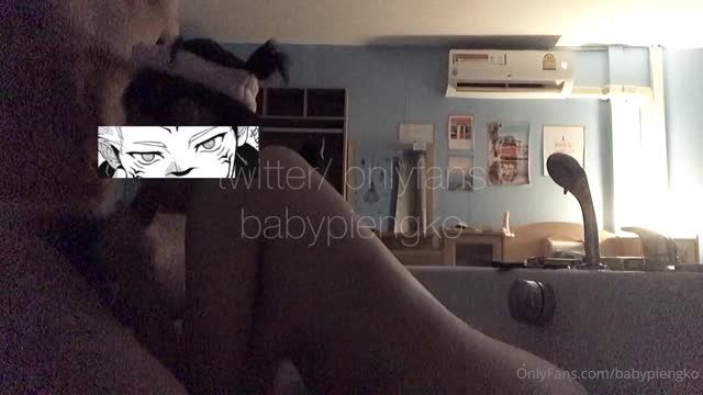 
							onlyfans_babypiengko 鸡巴都沸腾，连续高潮到喷水
						