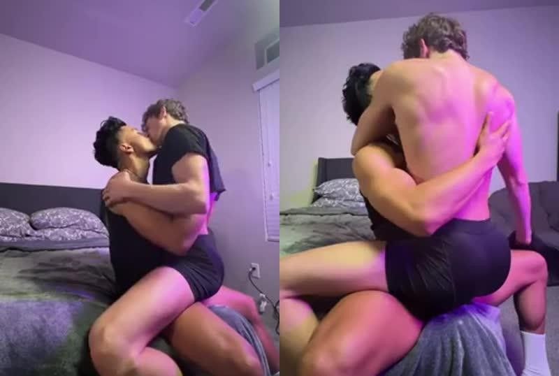 
							沙發上的激情
						
